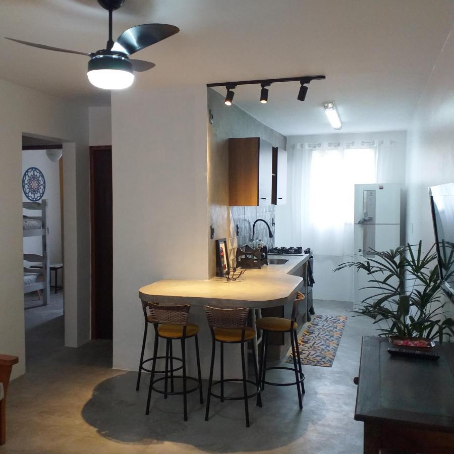 Apartamento Dona Frida Prainha Com Wifi Pe Na Areia Caraguatatuba Bagian luar foto