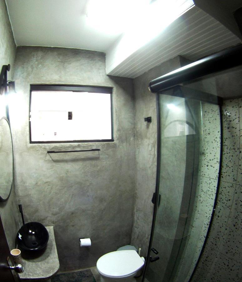 Apartamento Dona Frida Prainha Com Wifi Pe Na Areia Caraguatatuba Bagian luar foto