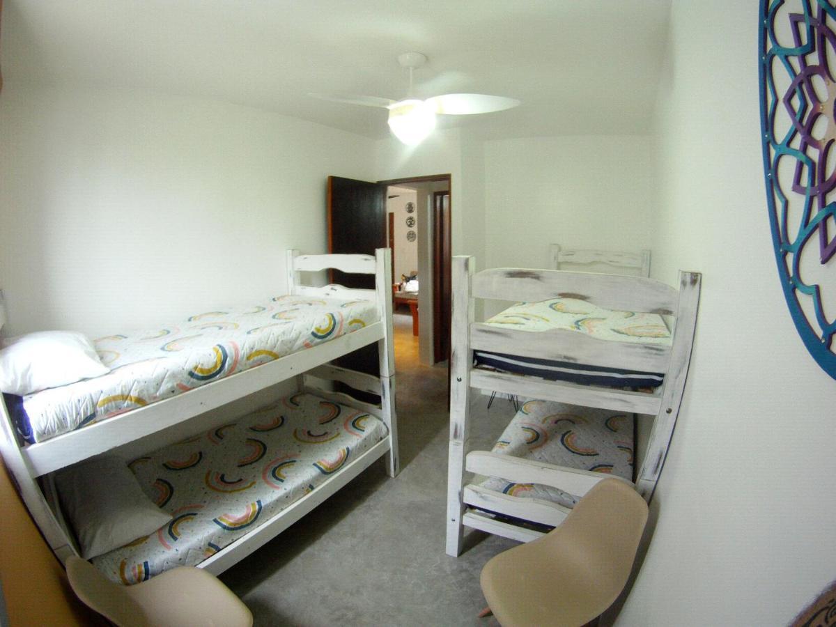 Apartamento Dona Frida Prainha Com Wifi Pe Na Areia Caraguatatuba Bagian luar foto